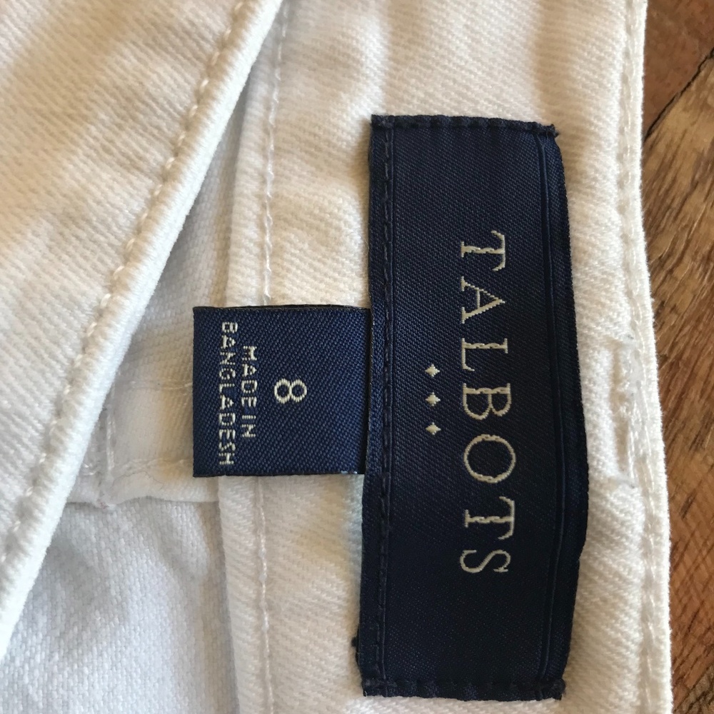 Talbots White Capri Jeans